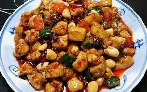 宫保鸡丁是哪里的特色美食 宫保鸡丁中的宫保指什么