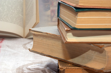 使用咖啡机里面加的是不是速溶咖啡,比超市几块钱买的速溶咖啡有什么区别,具体点说 咖啡胶囊和速溶咖啡的区别