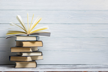 给11岁的孩子买保险哪种最划算